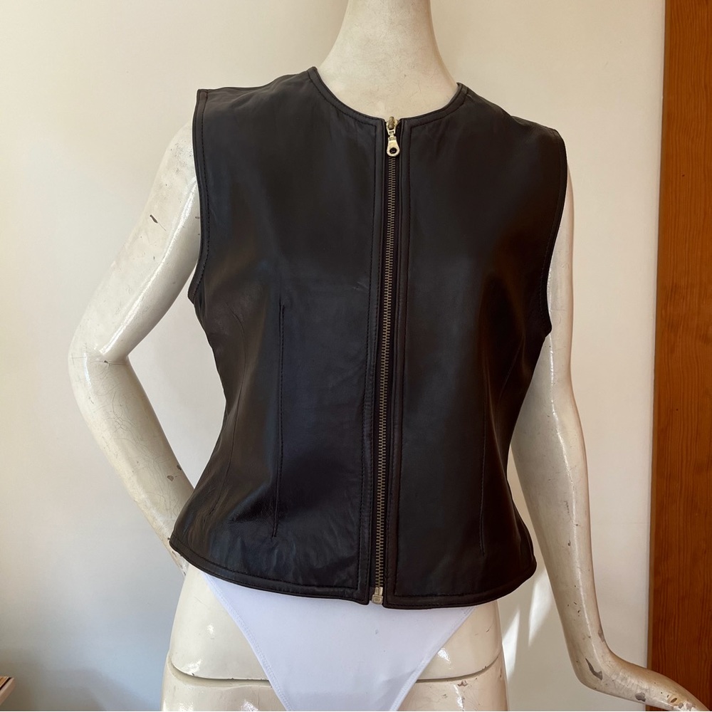 Lord & Taylor chocolate leather vest with brass zipper